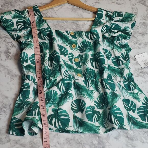 NWT 5 Style Tropical Green Top - Picture 5 of 9